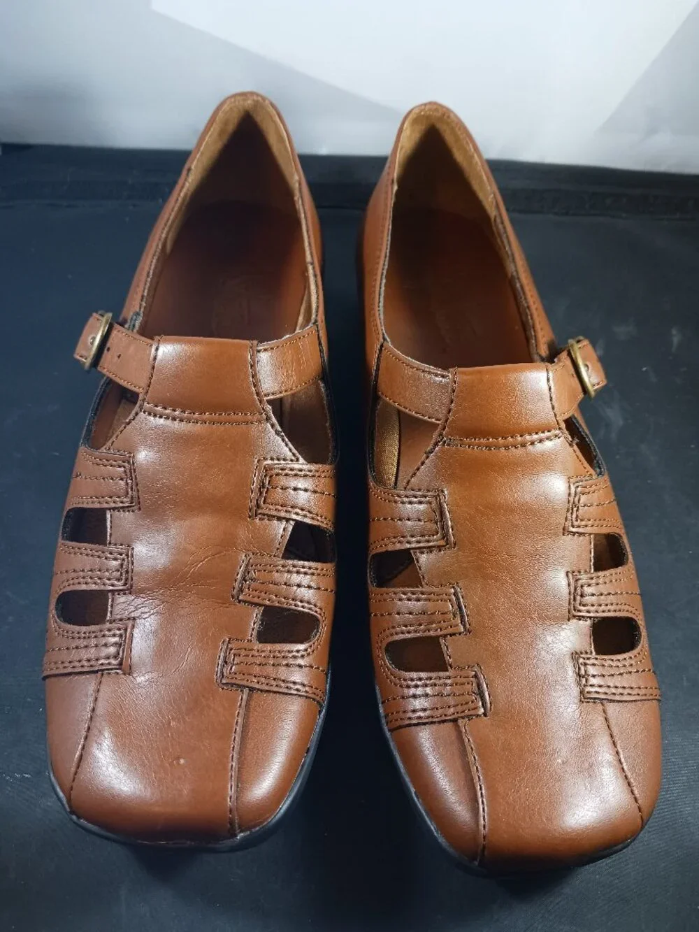 Life Stride Women's Brown Leather Comfort Shoes size 8.5M